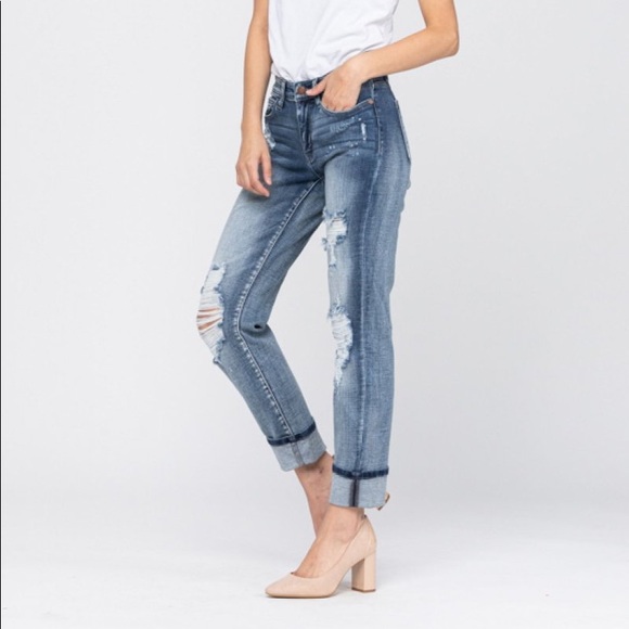 Judy Blue Destroyed BleachSplatter Boyfriend Jeans - Picture 6 of 7